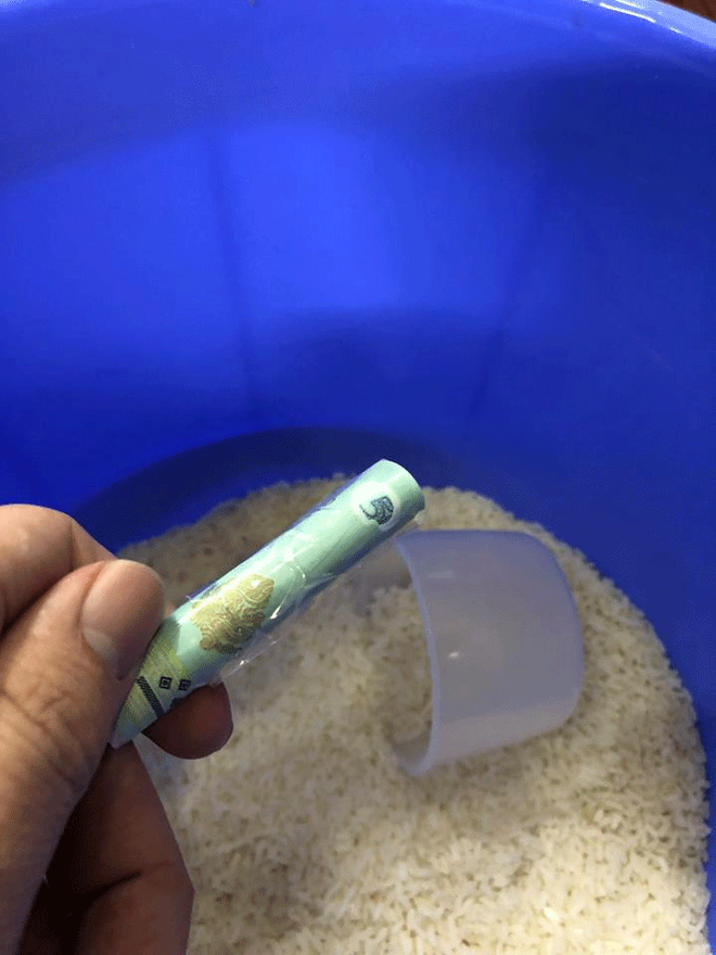 Dở khóc dở cười với loạt chuyện của những ông chồng... sợ vợ