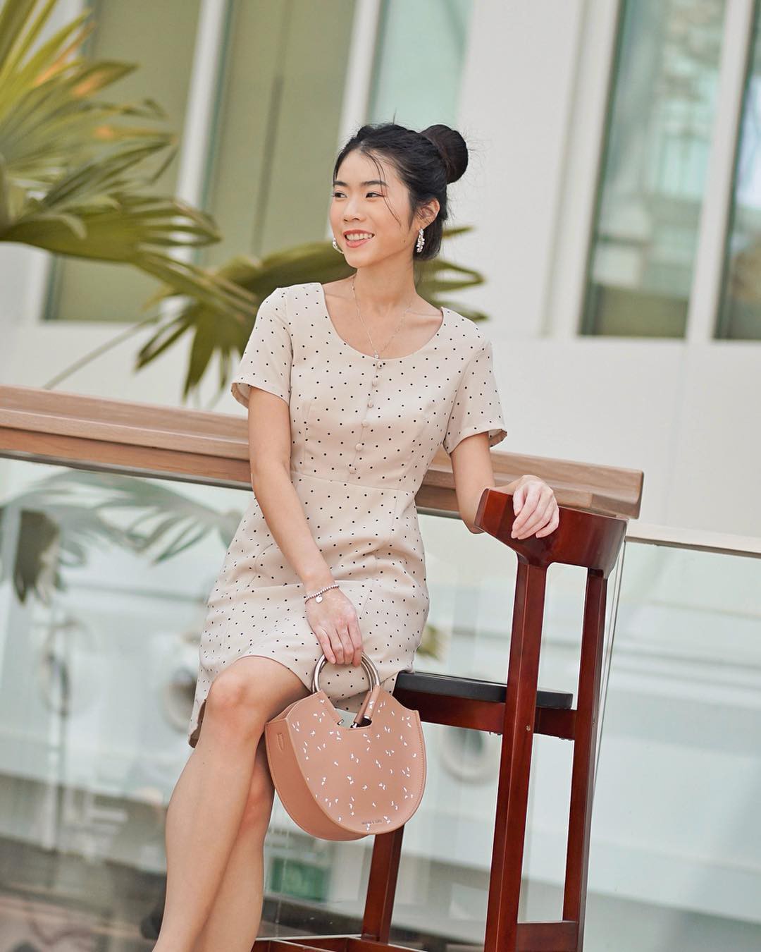 Đừng quên là bạn có ít nhất 4 kiểu họa tiết xinh xắn, hack tuổi để thỏa sức bung lụa hè này