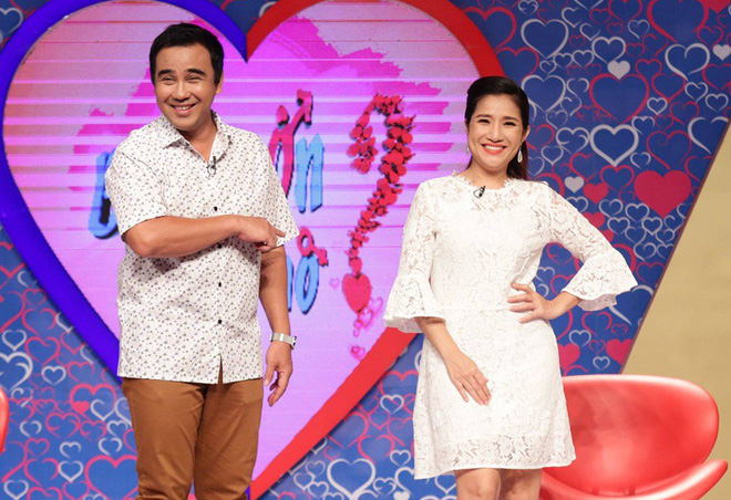 Cùng bị nhà đài cắt vị trí MC nhưng cách xử sự của Quyền Linh và Cát Tường trái ngược hoàn toàn