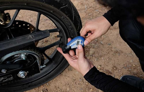 Làm gì để tăng tuổi thọ xe máy trong mùa nắng nóng?