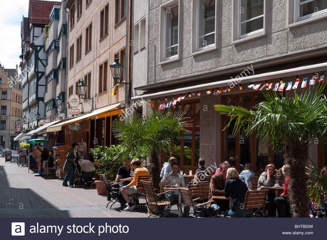 Xôn xao chuyện SV Kiến trúc bị tố lấy ảnh thật trên mạng chỉnh sửa thành bản vẽ, nhận là tác giả rồi đặt caption so deep trên Instagram