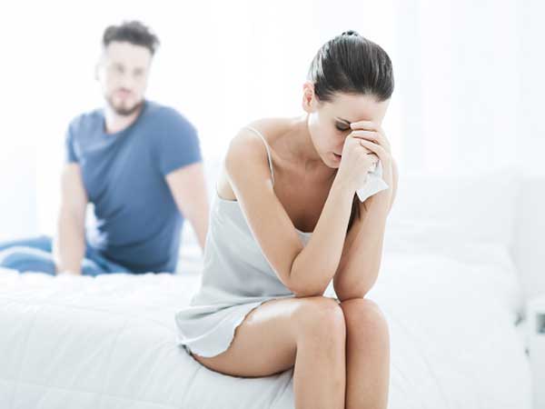 Vô tình làm vỡ bình cổ của bố chồng, tôi kinh ngạc phát hiện ra bí mật về thân phận thật sự của chồng mình