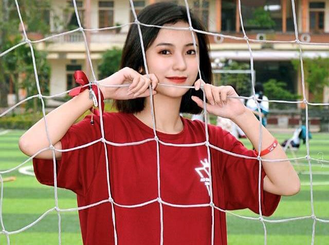 Dàn nữ sinh 2K từng được lên báo nước ngoài vì nhan sắc nổi bật