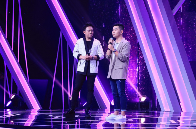 Người ấy là ai?: Hương Giang khóc nức nở vì chàng trai sinh năm 2000 từ Mỹ về, đến mức phải dừng nhận xét giữa chừng