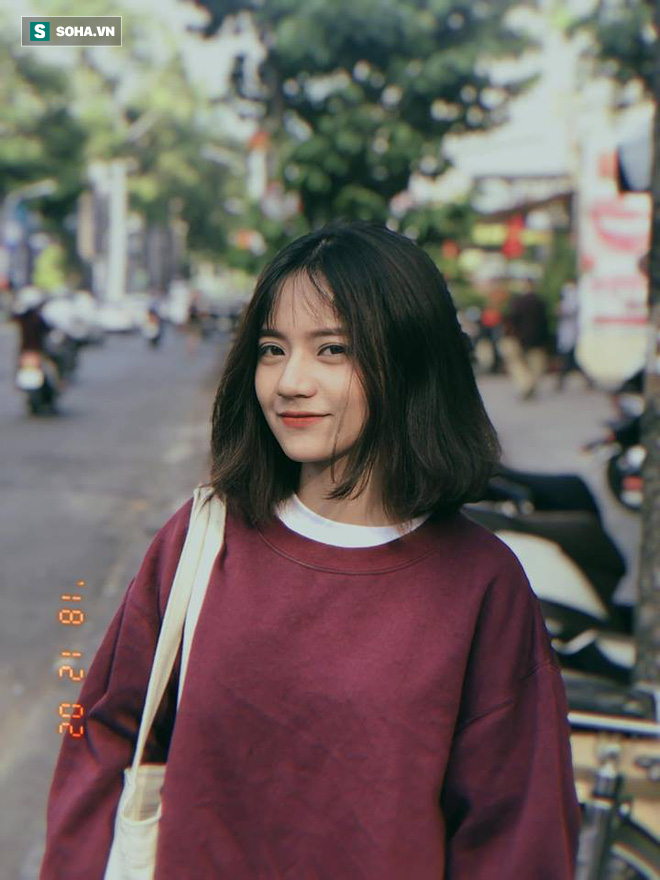 Chỉ bằng tấm ảnh chụp trộm ở Vũng Tàu, cô gái mặc áo hai dây được dân mạng tìm kiếm mấy ngày - 2 Chỉ bằng tấm ảnh chụp trộm ở Vũng Tàu, cô gái mặc áo hai dây được dân mạng tìm kiếm mấy ngày - 2