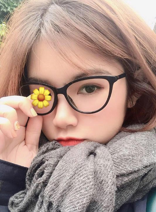 Đường tình của Pew Pew trước khi công khai hẹn hò với cô gái lạ Đường tình của Pew Pew trước khi công khai hẹn hò với cô gái lạ