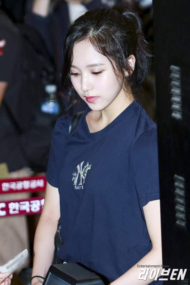 Tóc đuôi ngựa rất trẻ trung nhưng cũng khiến nhiều sao rơi vào cảnh... hói đầu Tóc đuôi ngựa rất trẻ trung nhưng cũng khiến nhiều sao rơi vào cảnh... hói đầu