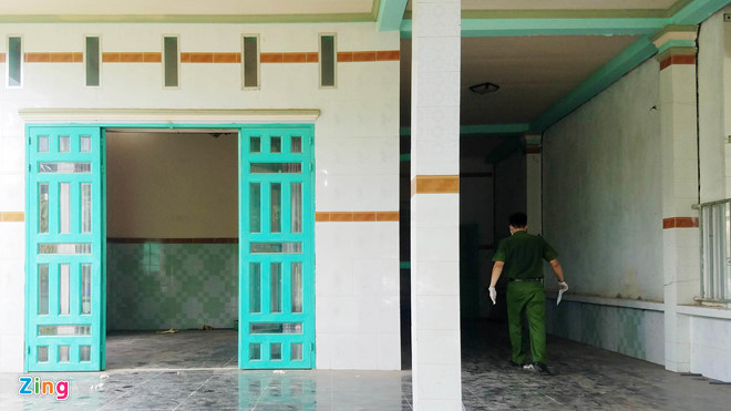 Vụ xác người trong khối bê tông: Hàng xóm thấy mùi hôi 1 tháng trước