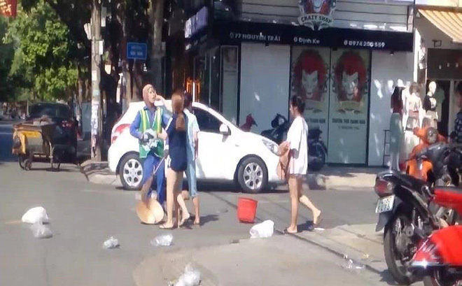 Chị lao công bị chủ shop thời trang lăng mạ, hành hung: Tôi không yêu cầu bồi thường gì cả