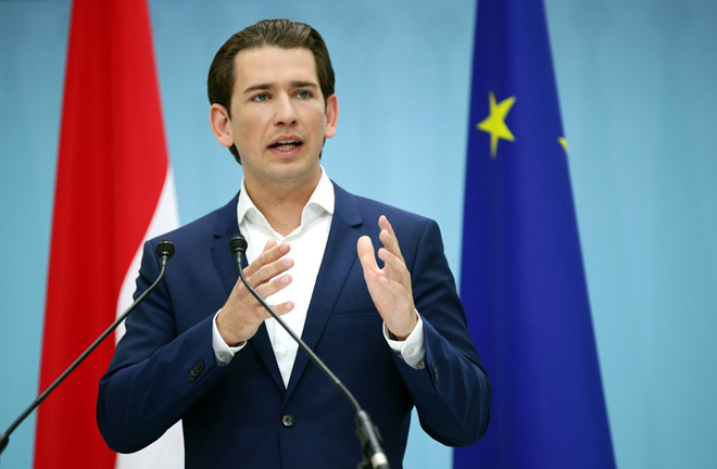 Chính phủ Áo sụp đổ vì vụ bê bối liên quan tới thiếu nữ Nga