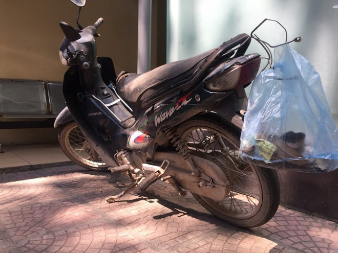 Trước khi bị bắt, nghi phạm giết người hàng loạt đã chuẩn bị hai chai thuốc sâu để tự tử