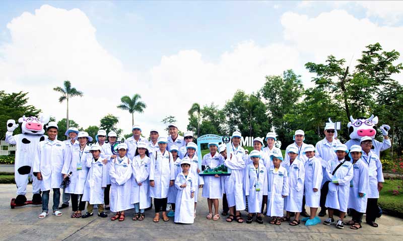 Chuyện hậu trường của mỗi hộp sữa học đường