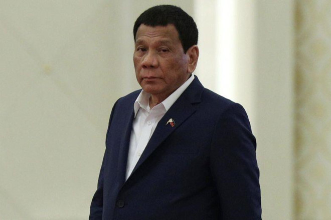 Một tuần không xuất hiện, TT Duterte lại thổi bùng tin đồn bệnh nặng