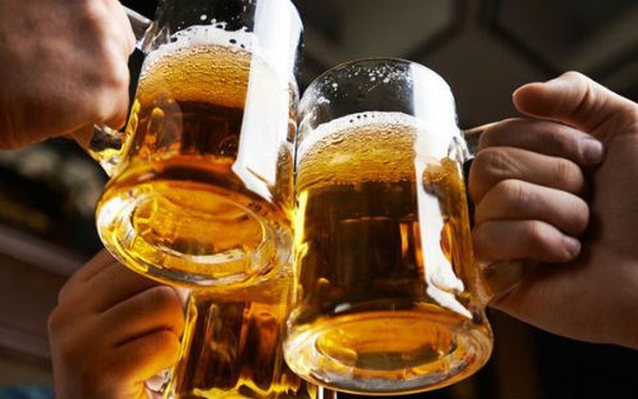 Người phụ nữ Hà Nam phải ngủ với lợn nhiều năm vì chồng nghiện rượu