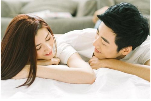 Chồng em còn đang bận yêu em, mấy cô tiểu tam nào có cửa xen vào