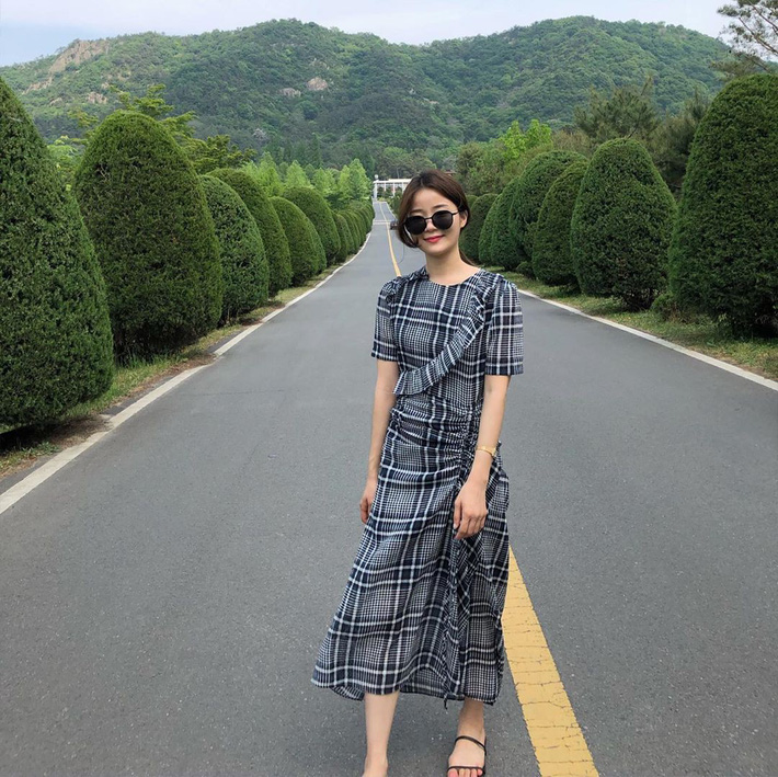 Tranh thủ trời mát, học ngay theo 12 set đồ đơn giản này để khỏi phải nghĩ nhiều hàng ngày