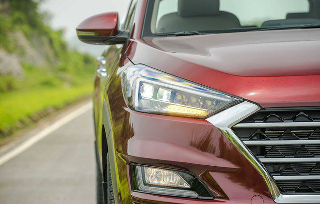 Tăng giá 50 triệu đồng so với bản cũ, Hyundai Tucson 2019 có gì?