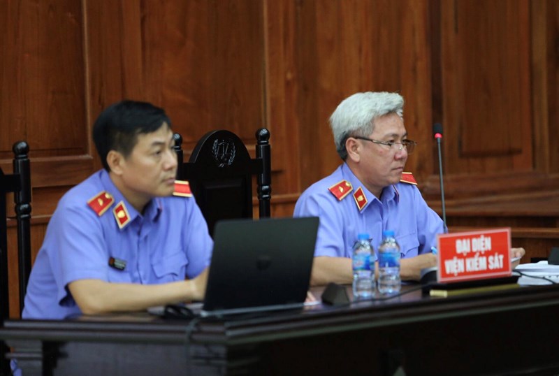 Mở lại phiên phúc thẩm vụ Vũ nhôm và Trần Phương Bình