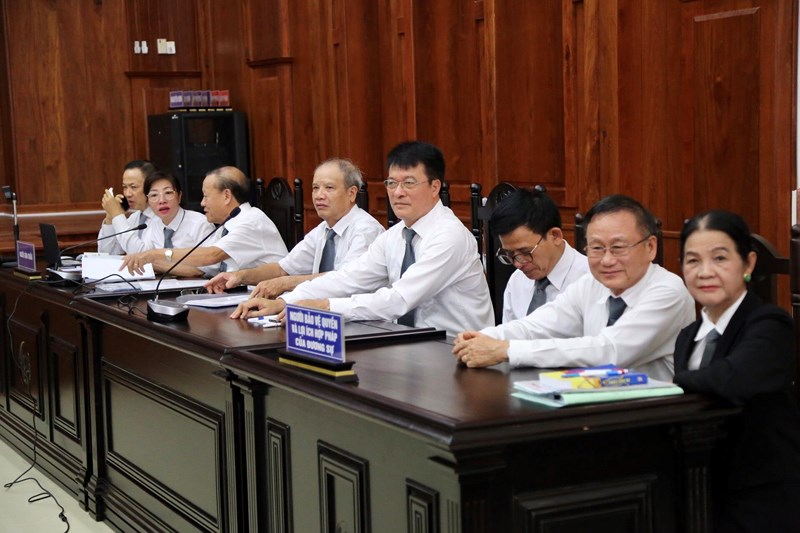 Mở lại phiên phúc thẩm vụ Vũ nhôm và Trần Phương Bình