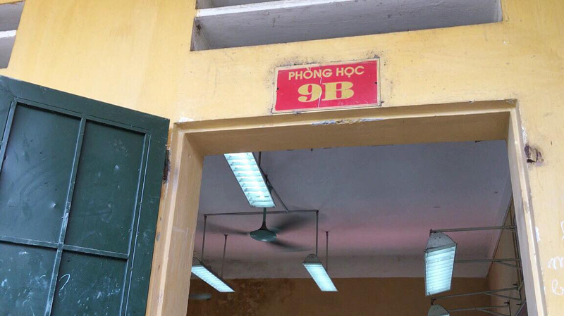 Cô giáo mất việc, học đường có hết tát tai?