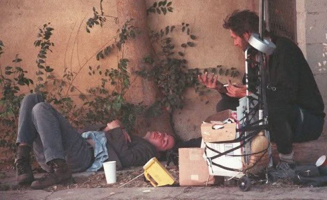 Keanu Reeves và Châu Tinh Trì: Hai ông hoàng sống tằn tiện, lập dị sau ánh hào quang - 2 Keanu Reeves và Châu Tinh Trì: Hai ông hoàng sống tằn tiện, lập dị sau ánh hào quang - 2