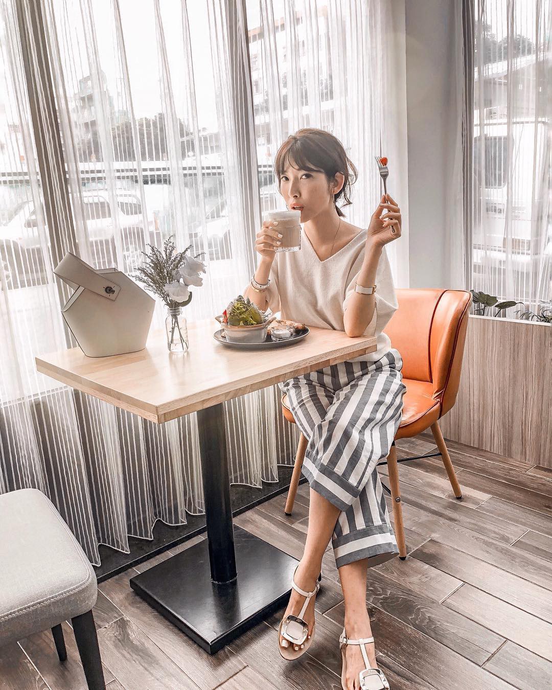 Cả mùa hè, có lẽ chị em chỉ muốn diện 4 kiểu quần siêu nhẹ mát và cực thoải mái này