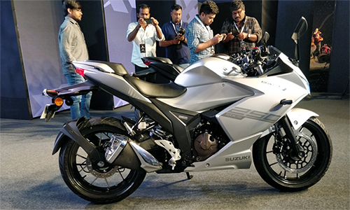 Suzuki Gixxer SF 250 mới - đối thủ của Honda CBR250R Suzuki Gixxer SF 250 mới - đối thủ của Honda CBR250R