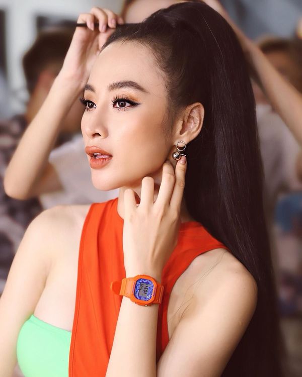 Những cô nàng tên Trinh ‘đại náo’ showbiz Việt với câu chuyện tình - tiền - 4 Những cô nàng tên Trinh ‘đại náo’ showbiz Việt với câu chuyện tình - tiền - 4