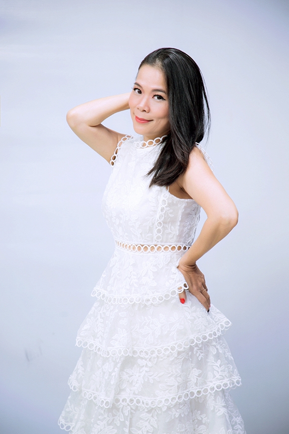 Ca sĩ Mỹ Lệ thừa nhận cuồng con, mất lửa nghề, lười đi hát, ông xã phàn nàn: 'Có con quên chồng' - 6 Ca sĩ Mỹ Lệ thừa nhận cuồng con, mất lửa nghề, lười đi hát, ông xã phàn nàn: 'Có con quên chồng' - 6