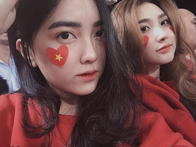 Bạn gái tin đồn của thủ môn Bùi Tiến Dũng ngày càng gợi cảm