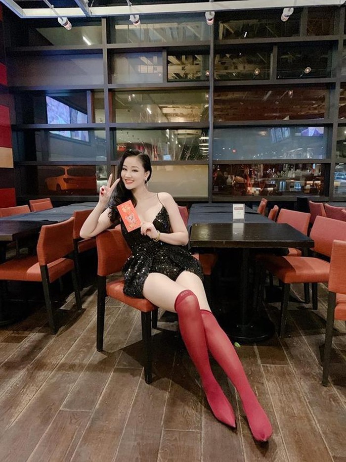 Gu thời trang bốc lửa của mỹ nhân phim Vợ Ba