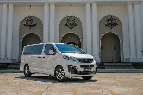 Peugeot giới thiệu bộ đôi Traveller trên toàn quốc