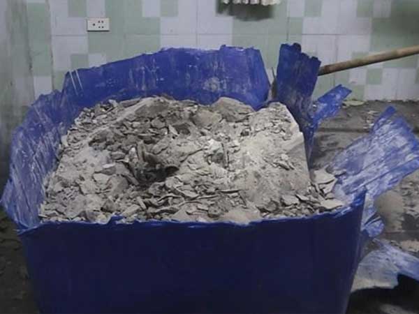 Vụ 2 thi thể đúc bê tông: Mẹ nạn nhân thứ 2 cũng theo giáo phái lạ?