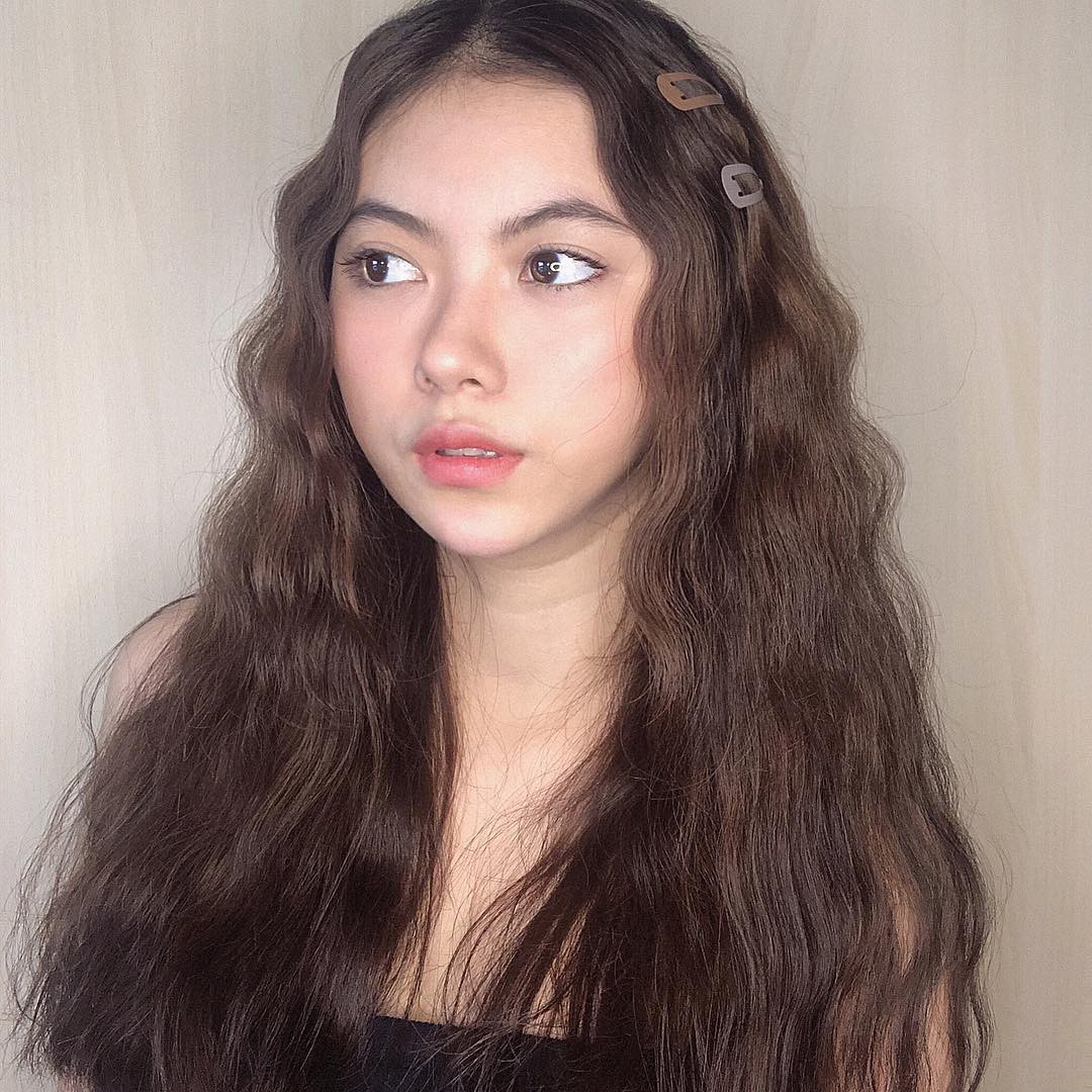 Girl xinh Instagram sinh năm 1998 kiếm 100 triệu/tháng, nỗ lực làm đẹp vì... người yêu mới của người yêu cũ