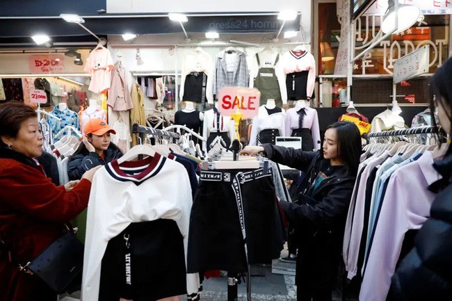 Thiếu nữ Nhật và ước mơ trở thành thần tượng Kpop: Đánh đổi và hy sinh cuộc sống, tiền bạc lẫn danh tiếng để được nổi tiếng ở Hàn Quốc