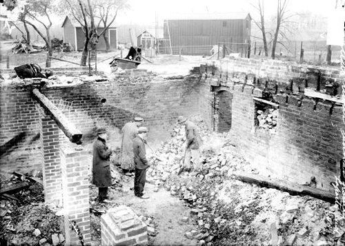 Sự thật đáng sợ đằng sau thi thể 4 mẹ con trong căn nhà cháy: Buổi sáng đau thương