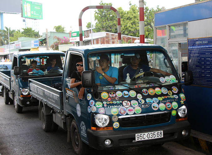 BOT T2 liên tục xả trạm vì tài xế phản ứng quyết liệt