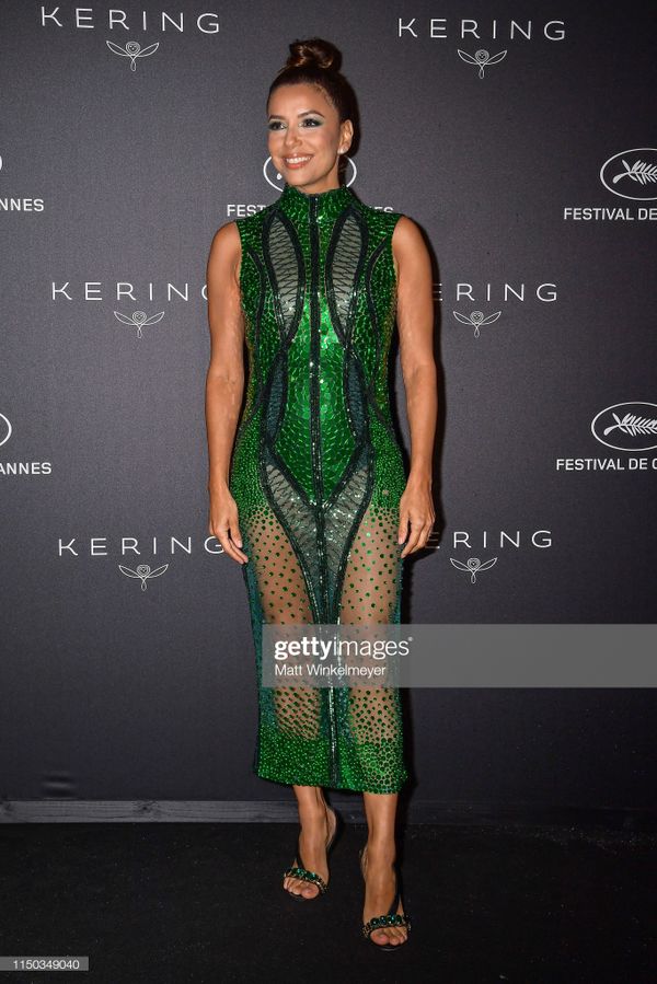 Top 10 bộ cánh thảm họa ở Liên hoan phim Cannes 2019, riêng Ngọc Trinh đã chiếm 3 bộ