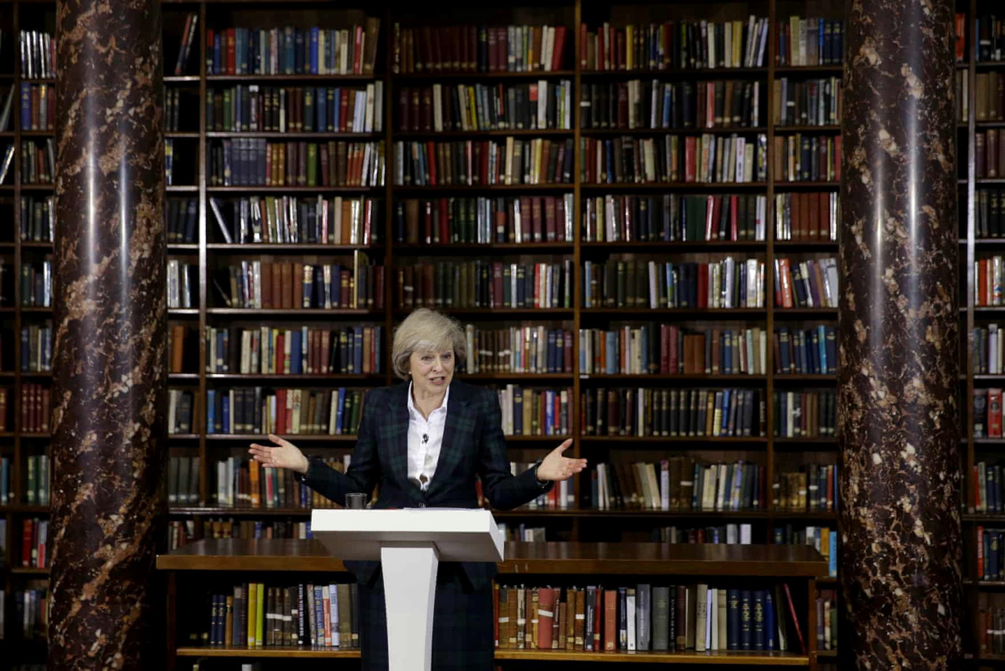 Brexit và dấu chấm hết cho sự nghiệp 20 năm của nữ thủ tướng Anh