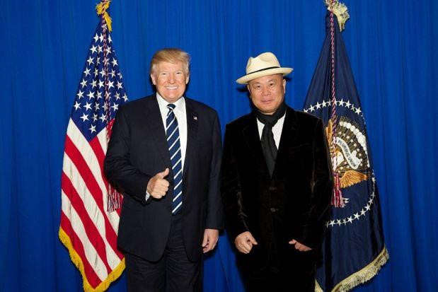 Kẻ trốn nã khét tiếng của Trung Quốc sống phởn phơ ở Mỹ