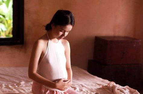 Phạt nhà sản xuất phim Vợ ba 50 triệu đồng