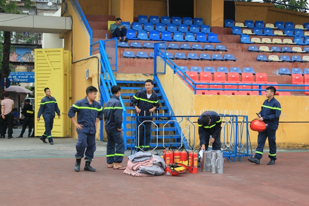 Sân Hàng Đẫy thiết lập hàng rào an ninh nghiêm ngặt cho trận Viettel - Hải Phòng
