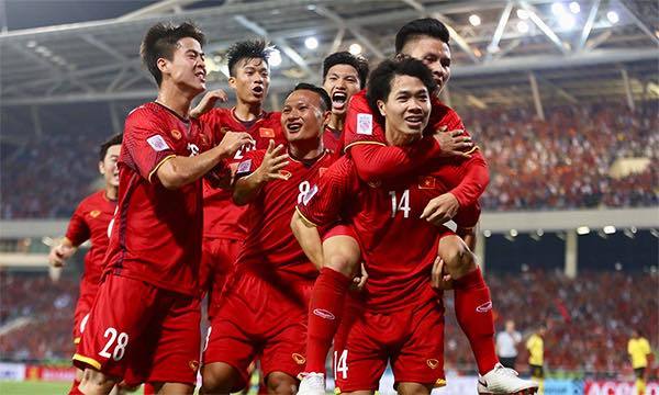 Tuyển Việt Nam và World Cup 2022: Thầy Park nói cấm sai...