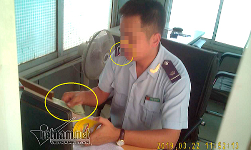 Muốn qua cửa khẩu La Lay khó thoát luật ngầm tức anh ách này?