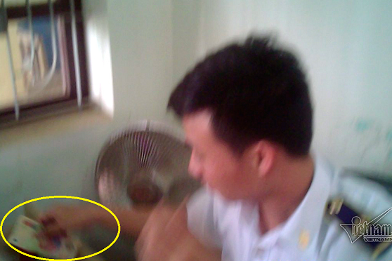 Muốn qua cửa khẩu La Lay khó thoát luật ngầm tức anh ách này?