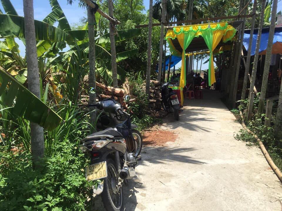 Truy tìm ô tô tông người mẹ và 2 con nhỏ thương vong rồi bỏ chạy