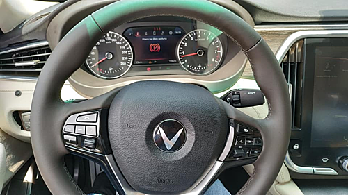 Nội thất xe VinFast bản tiền sản xuất tại Việt Nam