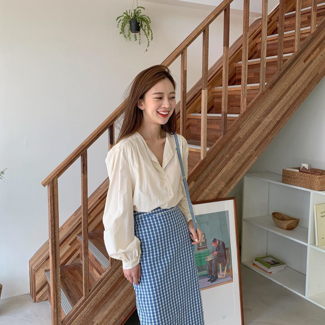 Công nhận là lịch sự nhưng 4 items sau cũng dễ biến bạn thành bà thím nơi công sở