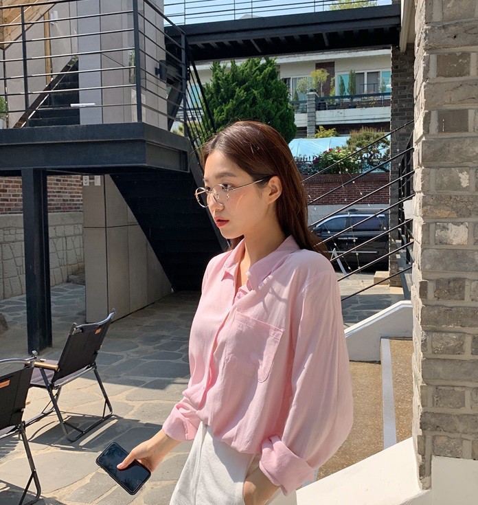 Công nhận là lịch sự nhưng 4 items sau cũng dễ biến bạn thành bà thím nơi công sở