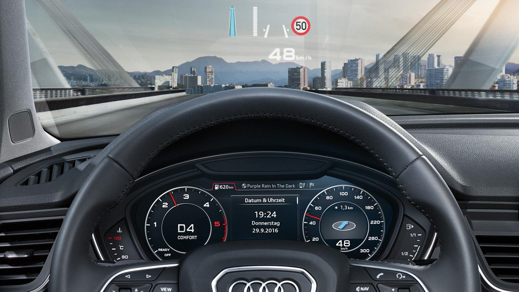 Audi Q5 phiên bản hybrid có tên e quattro, hiện đại hơn và đắt hơn